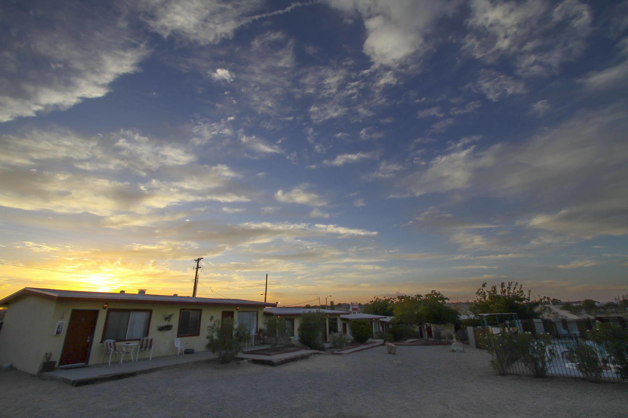 Harmony Motel Twentynine Palms Esterno foto